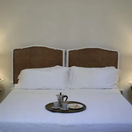 Palazzo Doxi Fontana Dimora D'epoca דירה גאליפולי